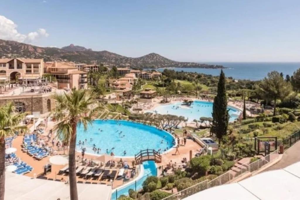 Superbe Appartement Village Cap Esterel 4P Climatise Saint-Raphaël 외부 사진